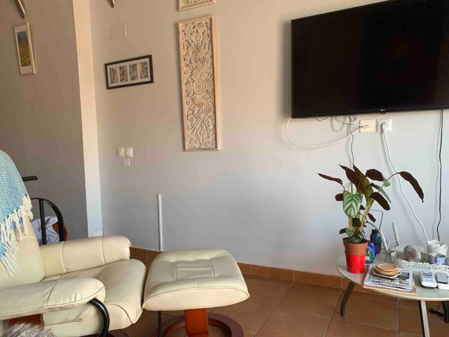 ויאחויוסה Preciosa Casa En Vilajoyosa Con Vistas Al Mar En Las Casas Colgantes Del Casco Antiguo מראה חיצוני תמונה